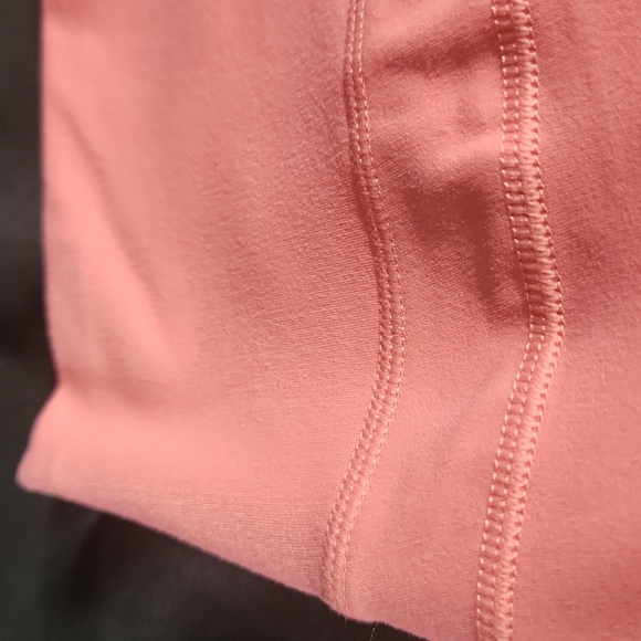 Gymshark Ladies Size Small Seamless Leggings Pink NWT - Picture 3 of 6